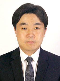 변호사 박근우