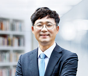 변호사 이윤호
